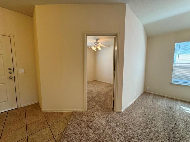 Photo - 172 Spruce Dr