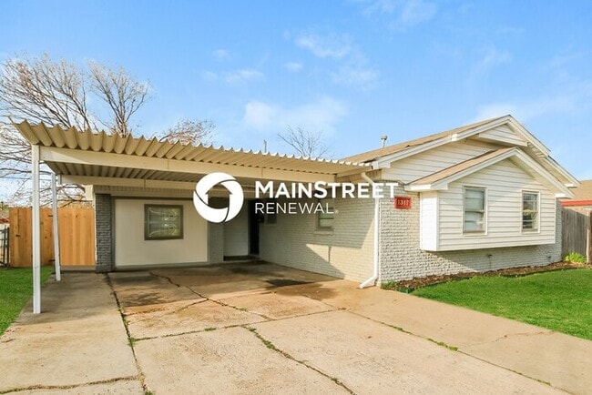 3 Bedroom Pet-Friendly Home in Oklahoma City, OK with Main Street Renewal