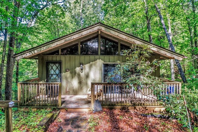 Building Photo - 50 Woodhaven Rd