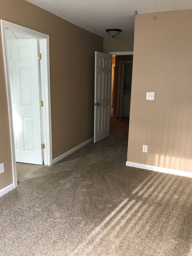 Photo - Move in Special $1000 plus Security Deposit