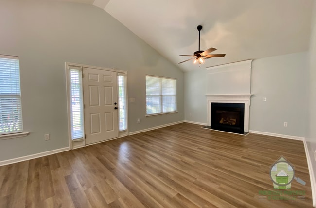 Photo - 103 Maycox Ct Casa