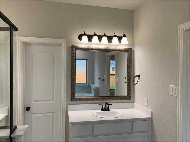 Photo - 7803 Cottonwood Dr