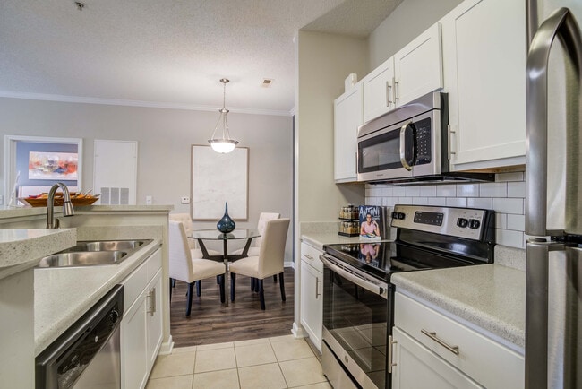 Photo - Avant at Steele Creek