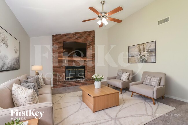 3313 Green Pasture Dr