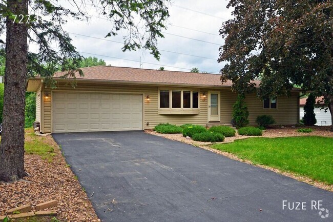 Building Photo - 727 Terrace Dr Rental