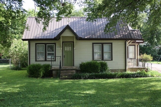 Building Photo - 4305 Murphy Rd Unit A