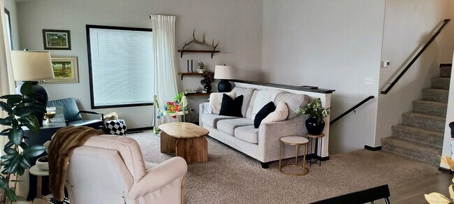 Photo - 3 Bed 3 Bath Twin Home