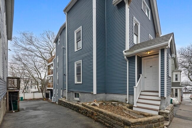 Photo - 60 Tudor St Unit 1