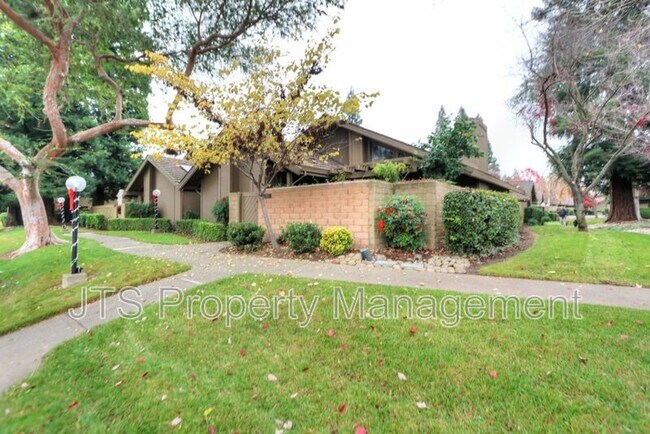 Photo - 2010 Promontory Point Ln