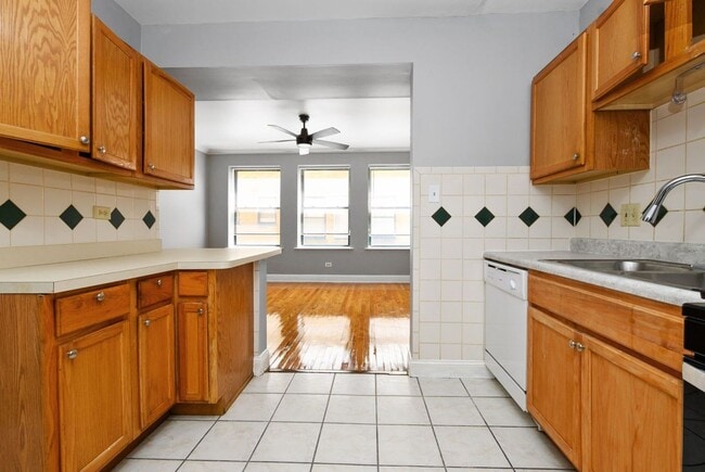 Photo - One Bedroom Unit in South Shore