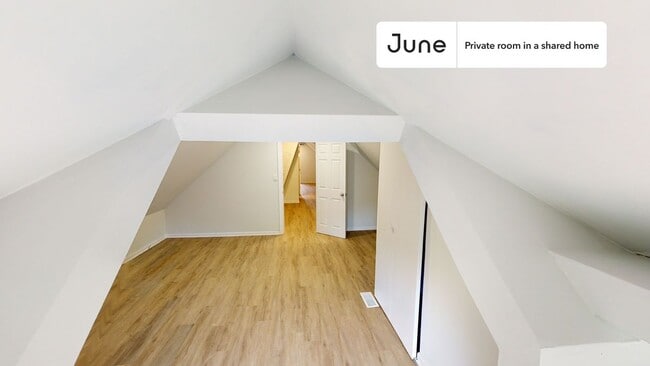 Photo - Room in Shared 4 bed/2 bath home Unit D