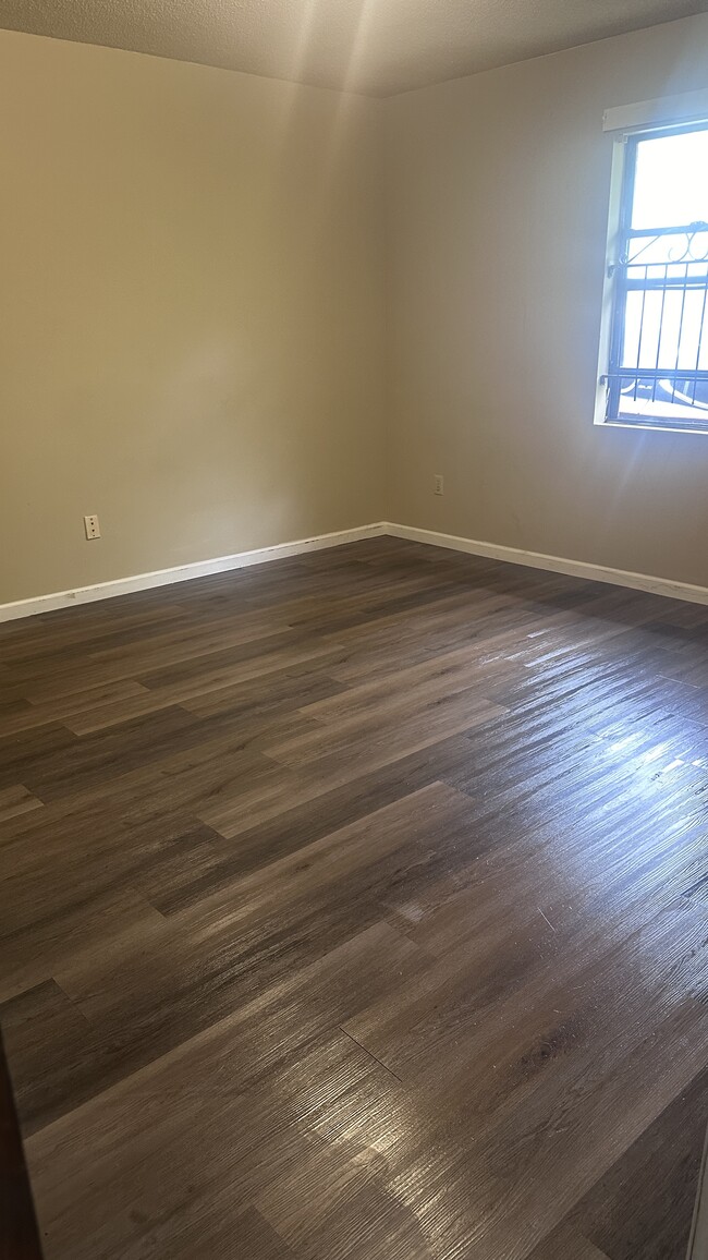 Photo - 274 Shadow Lawn Dr Apartments Unit 274