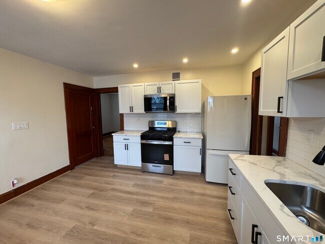 Photo - 120 Burritt Ave