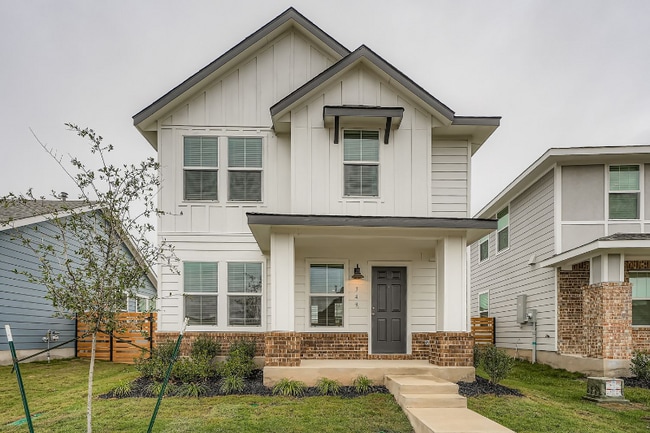 Building Photo - 349 Keefer