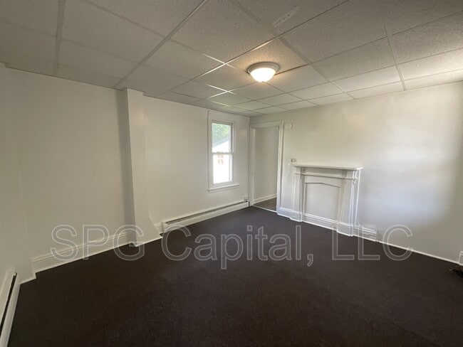 Photo - 203 W North St