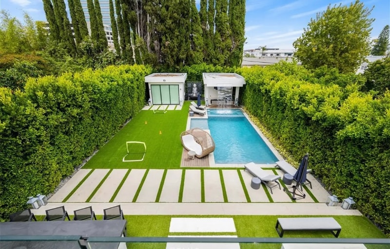 Photo - 15231 Greenleaf St