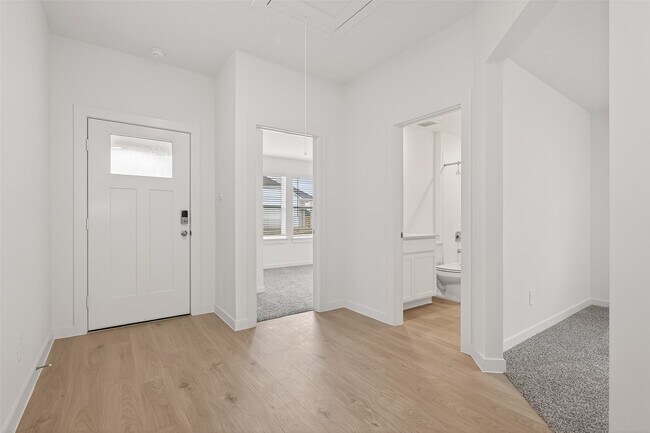 Photo - 3827 Langridge Dr