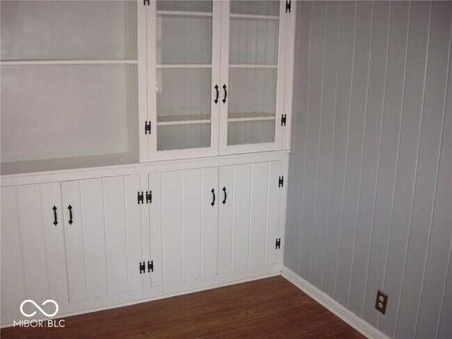 Photo - 5655 N Parker Ave