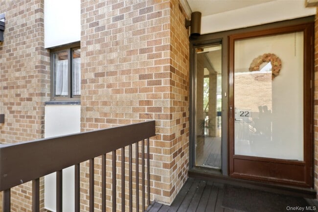 Photo - 22 Waters Edge