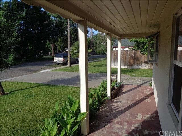 Photo - 464 E 6th Ave