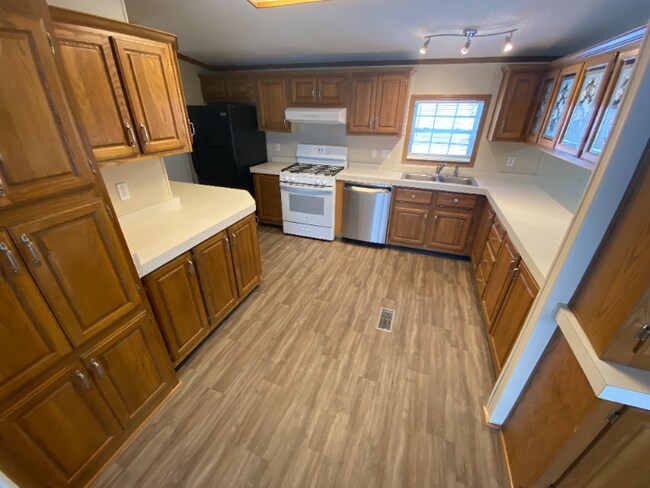 Photo - 1953 Borman Ct