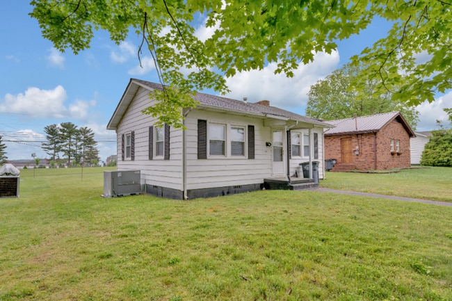 Photo - 1561 Redwood Dr Casa