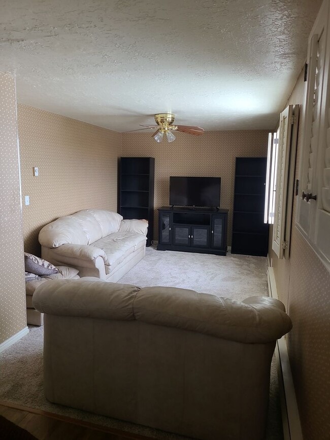 Photo - 2916 Plumtree Dr