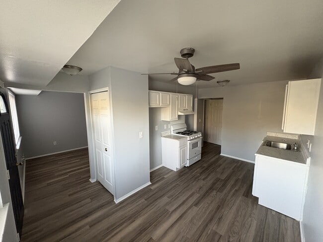 Photo - 24843 Mayfair St