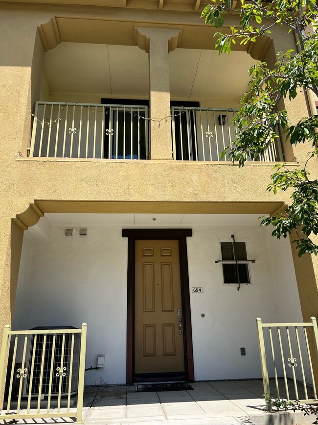 Building Photo - 694 Cedarville Ln Rental