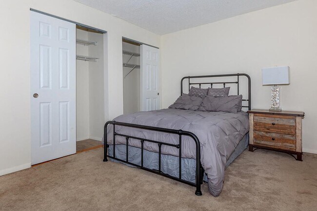 North Wood Apartments