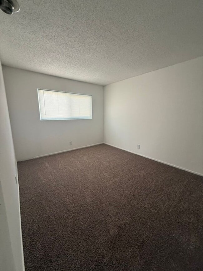 Photo - 2512 Tulip Ln Unit 04C