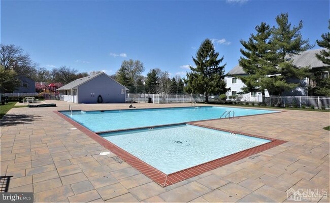 Photo - 1018 Aspen Dr