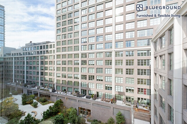 135 York St Unit SI FL6-ID2166