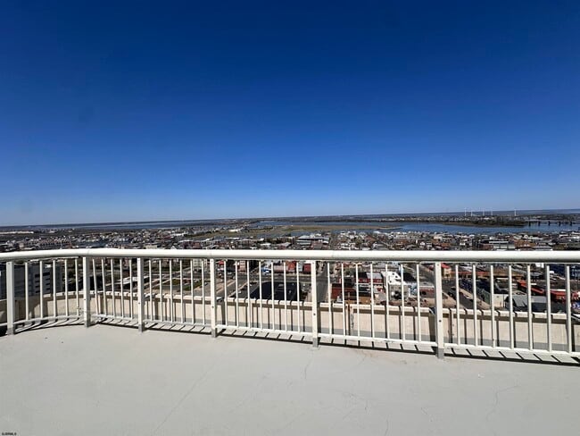 Photo - 3101 Boardwalk Unit 2115/2111