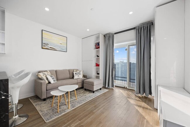 Photo - 2491 Ocean Ave