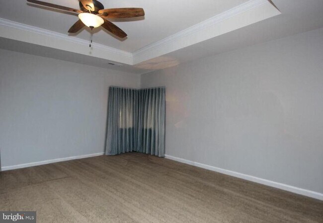 Photo - 612 Samantha Ct