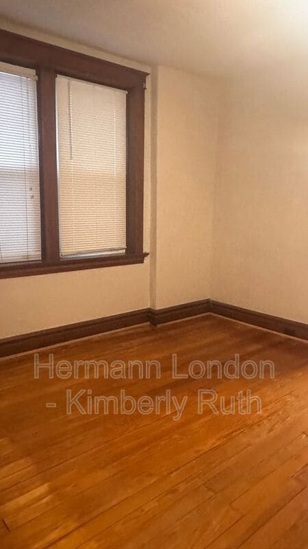 Photo - 4668 Rosa Ave