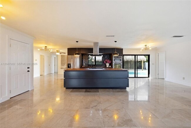 1415 W Camino Real # 1415