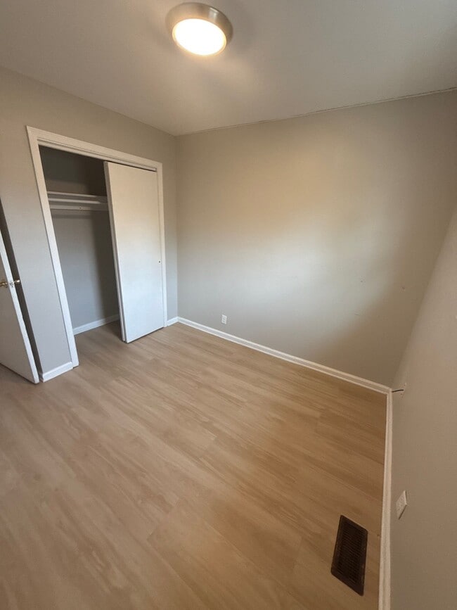 Photo - 6209 E 12th St