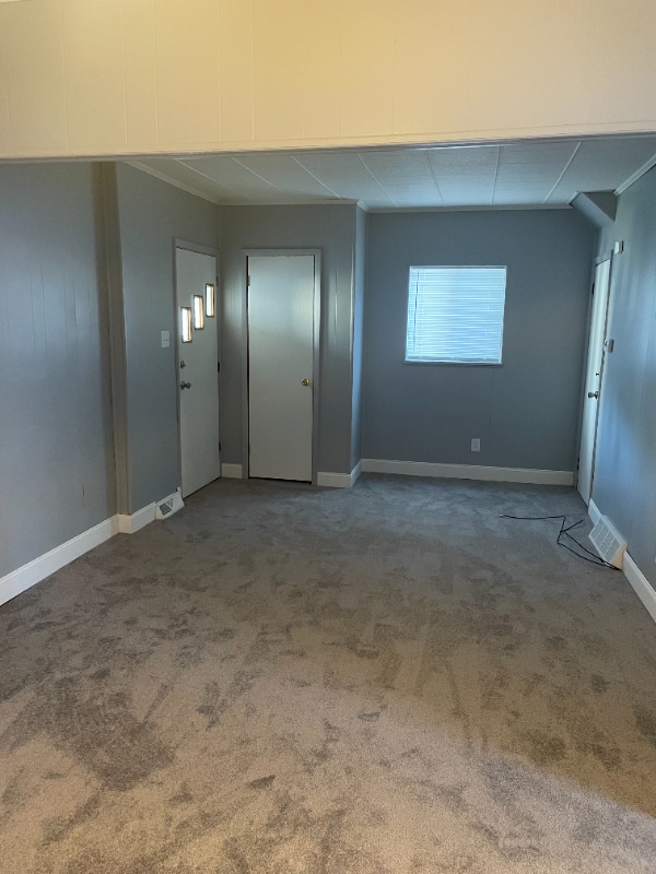 Photo - 1937 Kenneth Ave Unidad B