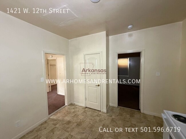 Photo - 1421 W 12th St