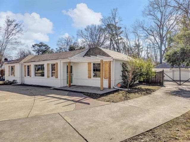 Photo - 4955 Walnut Grove Rd