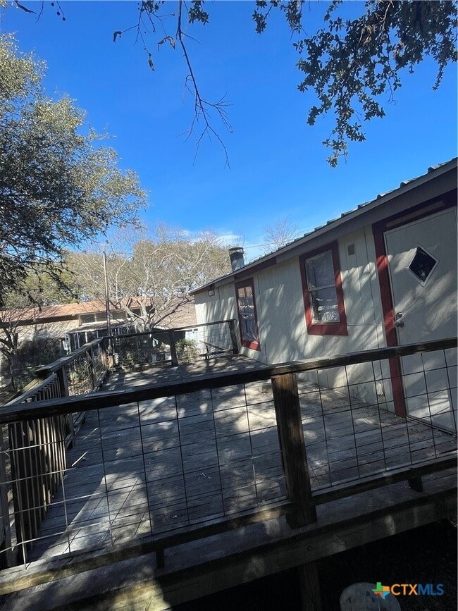 Photo - 519 Royal Oak Dr