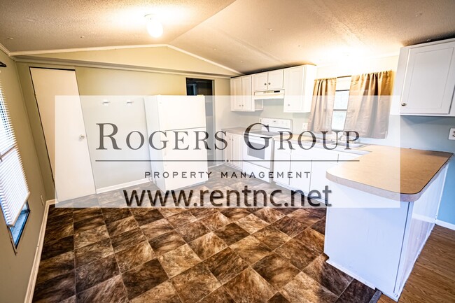 Photo - 178 Hidden Lake Ln
