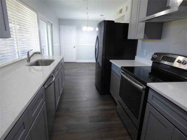 Photo - 5016 Roberts Dr