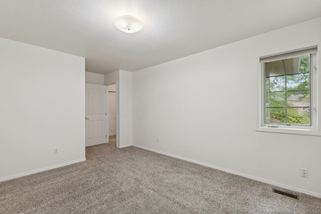 Photo - Spacious Townhome in North Kalispell