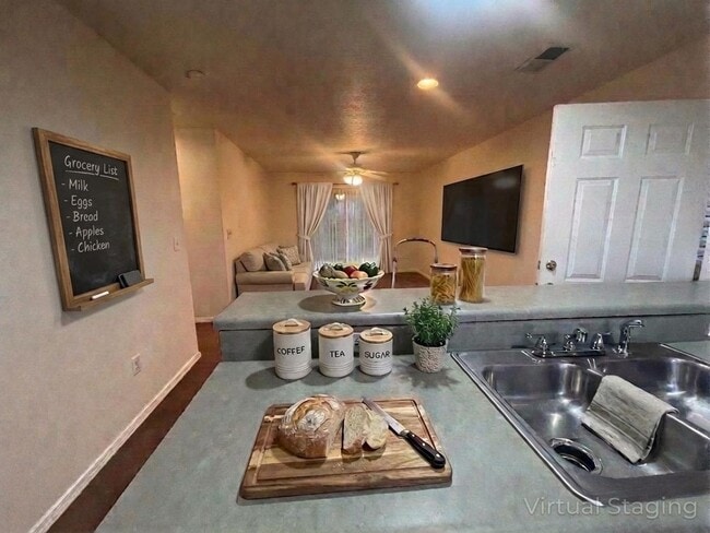 Photo - Walk-in Affordable 3 Bedroom 2 Bath walk in , in the Heart of Branson Unidad 1