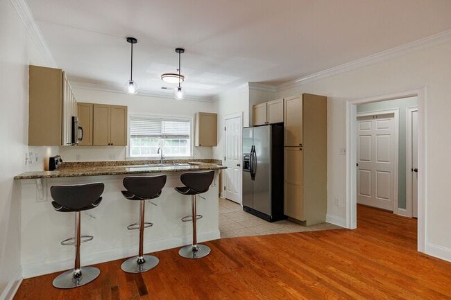 Photo - 350 Wood Lake Dr