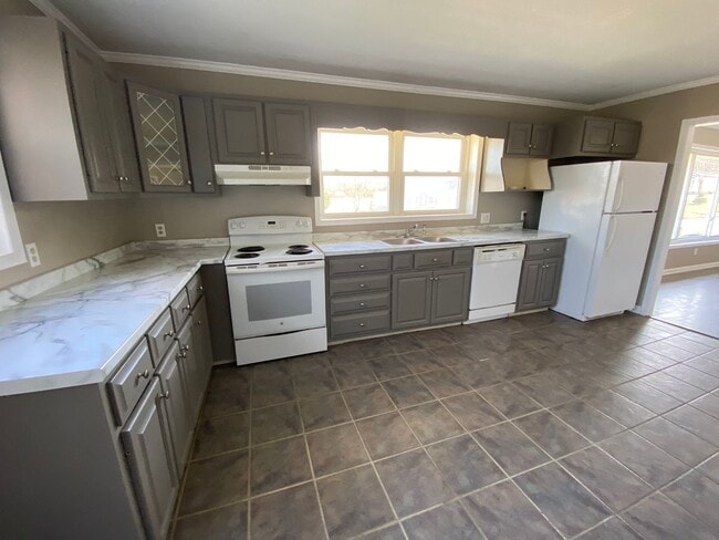 Photo - 4 bedroom 2 bath single family home - Afton, Tn