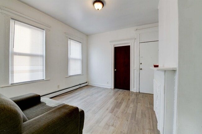 Photo - 200 Nunda Ave Unit 1R